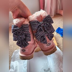 UGG Pink Kids Boots with Patterned Bow